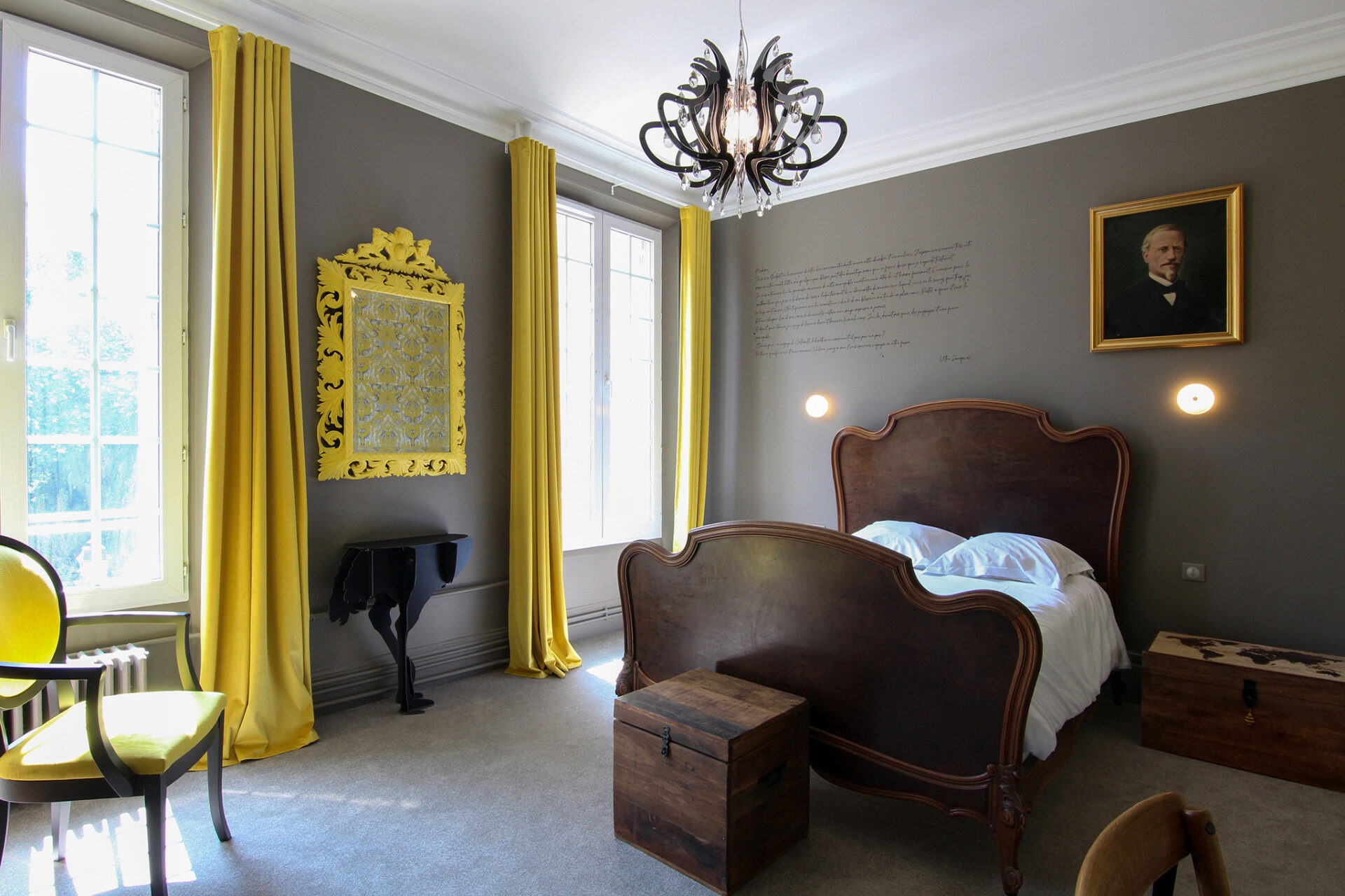 A la recherche d'un gite, d'une auberge, d'un hotel, l'hostellerie du château du Bois Guibert vous accueille. De nombreux chapitres se sont inscris à travers nos murs...entre histoire et modernité. Découvrez le Chapitre 5 - Chambre luxe & confort !